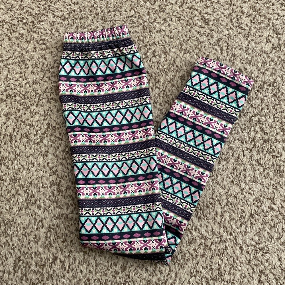 NWOT Girls Boho Fair Isle Patterned Fleece Lined Leggings